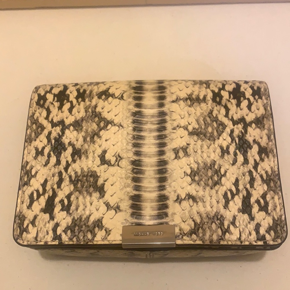 Michael Kors snakeskin cross body bag! Excellent condition